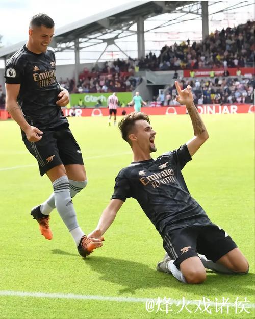 法比奥-维埃拉与洛孔加领衔首发:汉堡对决云达不莱梅 法比奥-维埃拉与洛孔加领衔首发:汉堡对决云达不莱梅