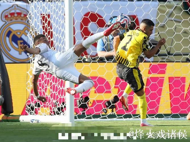 每体：巴萨U16新星雷巴克被誉为梅西，边锋鲁斯兰-姆巴速度惊人